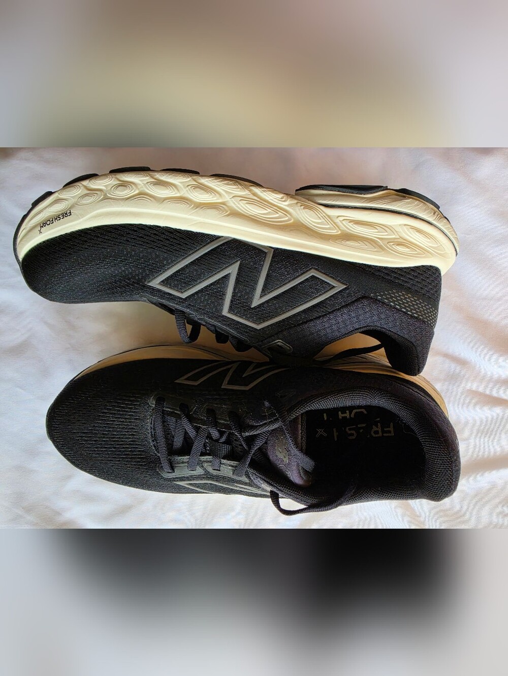 Women's New Balance Fresh Foam 860 V14 Running Shoe - Black, Size 10 D Wide - Picture 4 of 4